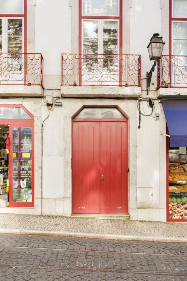 Update Urban Chic Flat In 19Th Century Building 2 Bedrooms & 2 Bathrooms & Ac Central Alfama District Lisboa Exterior foto