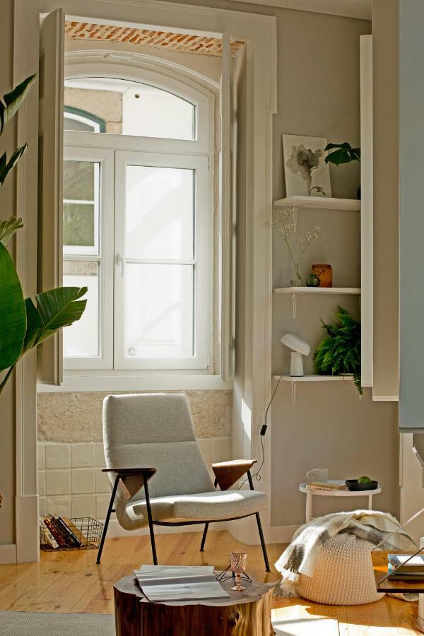 Update Urban Chic Flat In 19Th Century Building 2 Bedrooms & 2 Bathrooms & Ac Central Alfama District Lisboa Exterior foto